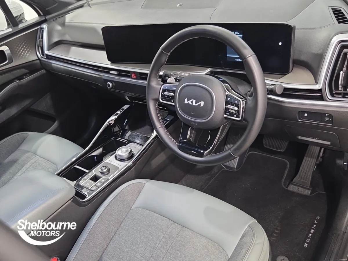 Kia Sorento Diesel Station Wagon 2 - Image 4