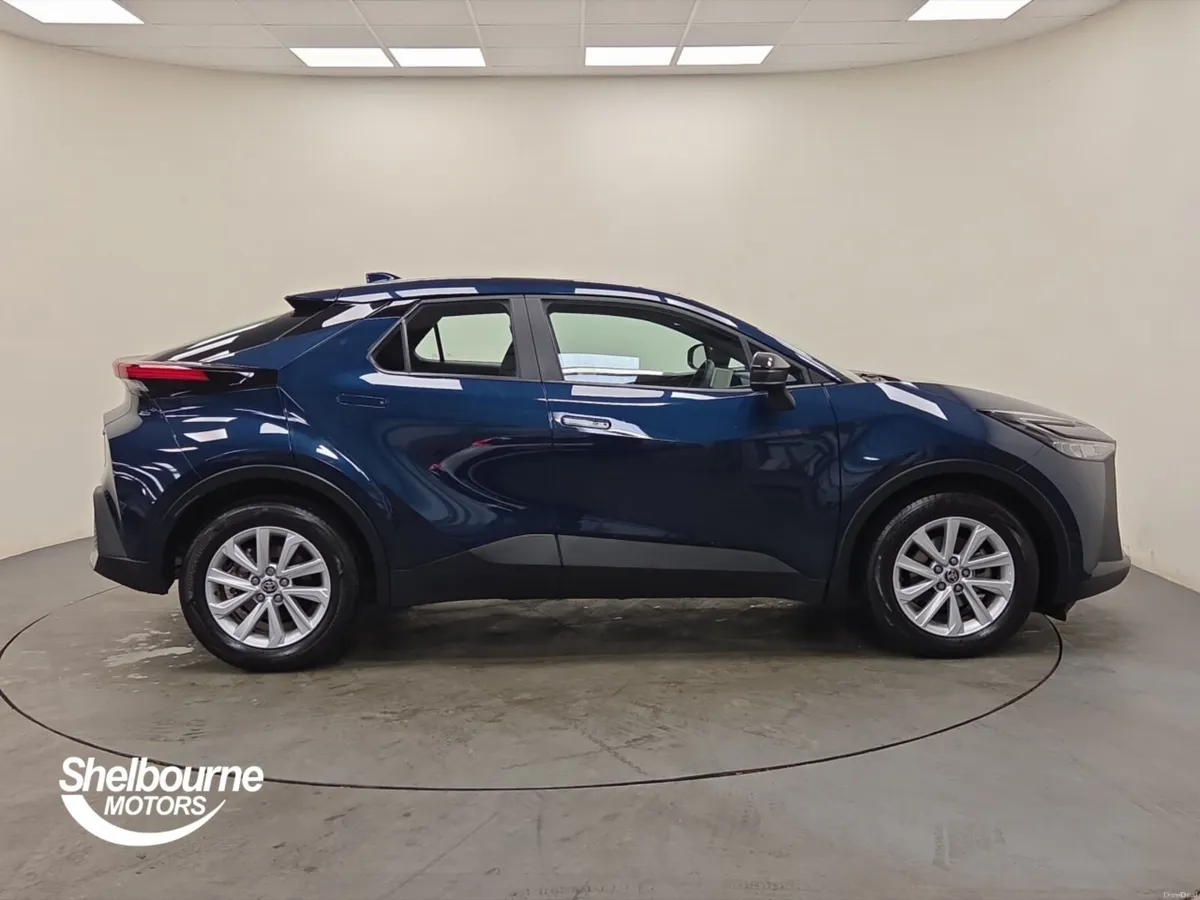 Toyota C-HR C-Hr Hatchback Icon - Image 3