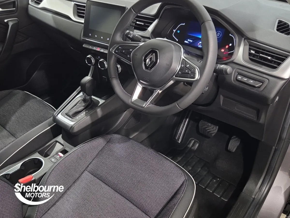 Renault Captur Hatchback Techno - Image 4