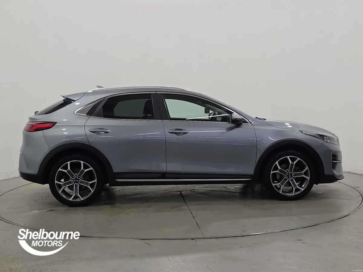 Kia XCeed Hatchback Special Edition Edition - Image 3