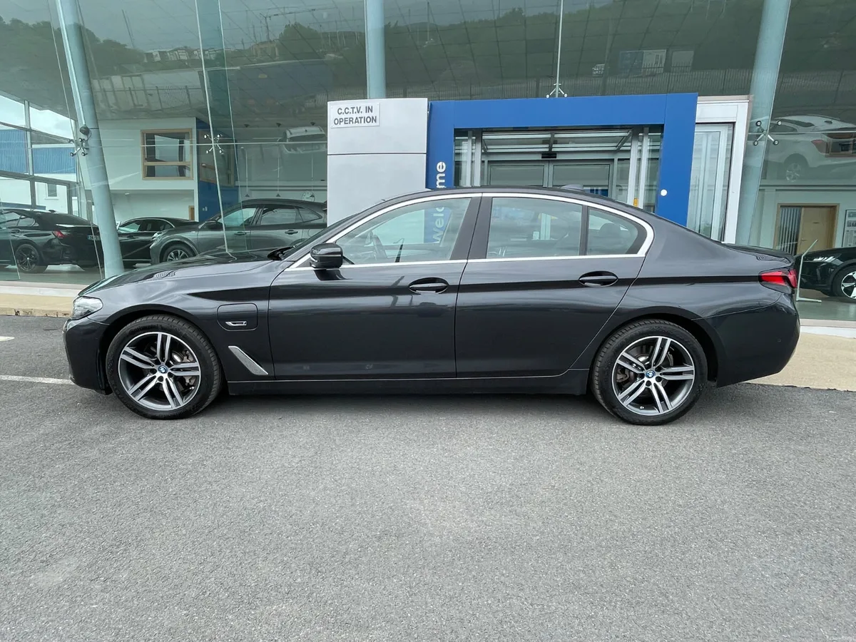 BMW 5-Series 530e 2.0 Petrol Plug in Hybrid - Image 3