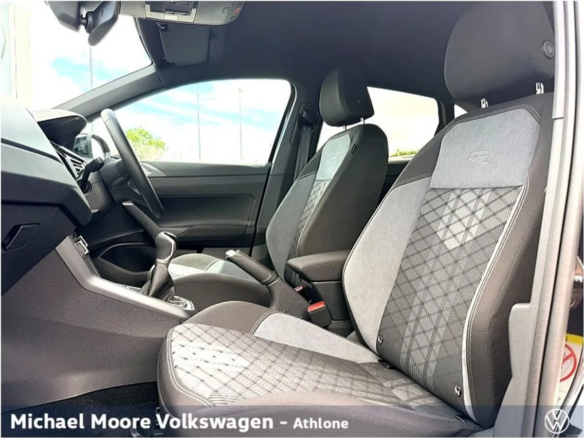 Volkswagen Taigo 1.0 TSI 115HP M6F R-LINE 75 - Image 4