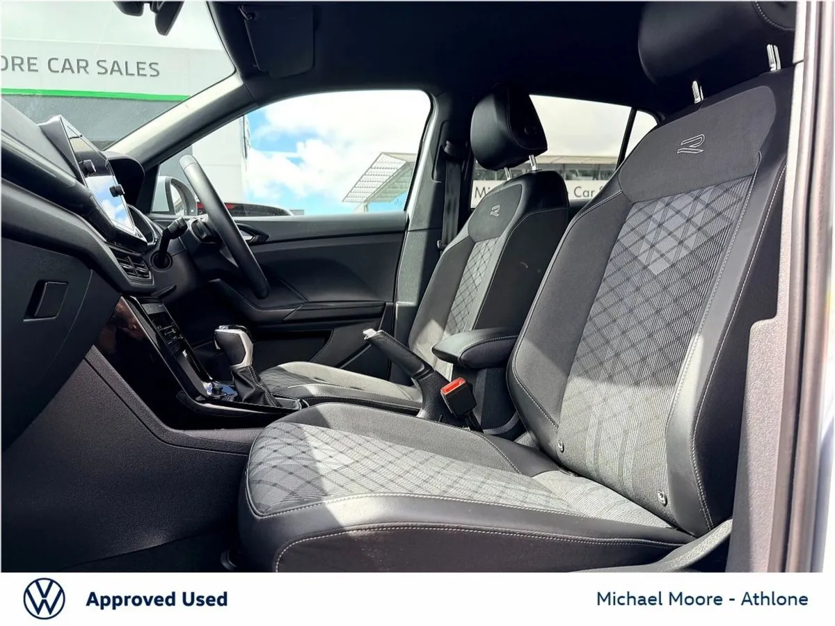 Volkswagen T-Cross  R-Line 1.0 TSI D7F 115HP - Image 3
