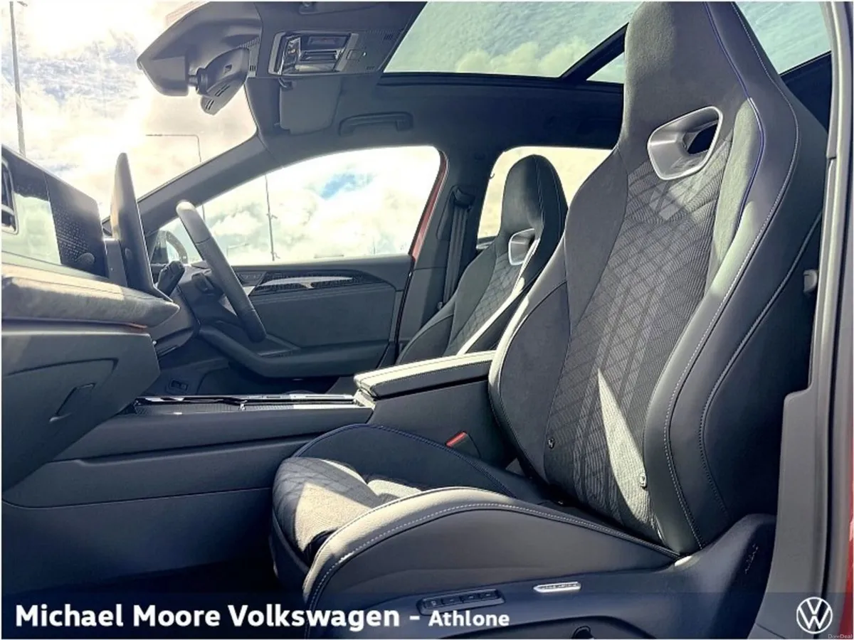 Volkswagen Passat RL 2.0TDI DSG 150BHP AUTO - Image 4