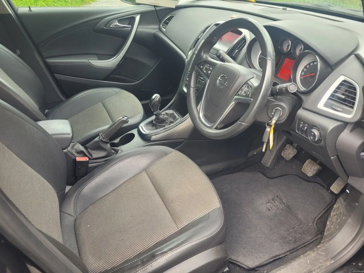 Opel Astra SE 1.7 CDTI 110BHP 4DR *SERVICE&NCT* - Image 3