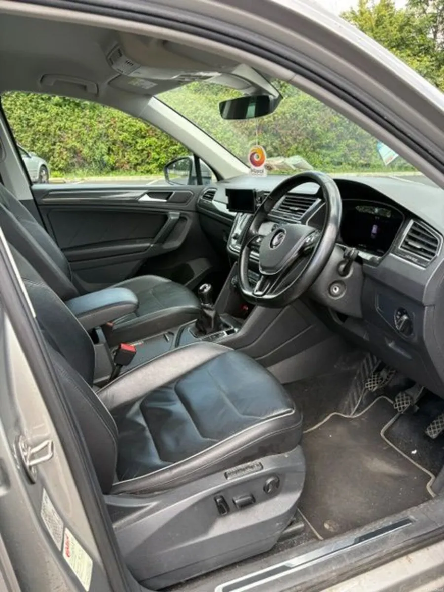 2016 (162) Volkswagen Tiguan HIGHLINE 2.0 TDI 150H - Image 3