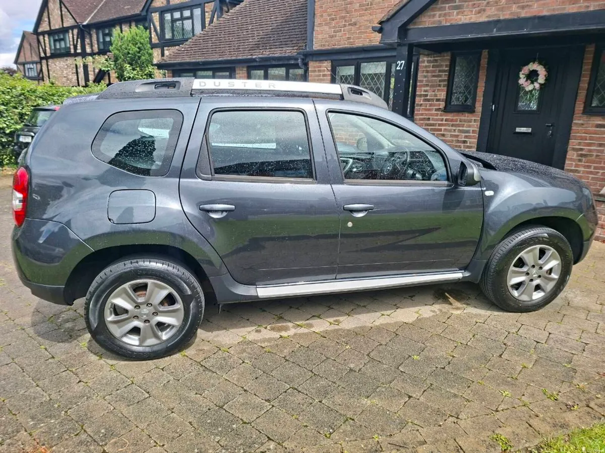 DACIA DUSTER 1.5 DIESEL 2017 VERY CLEAN JEEP - Image 2