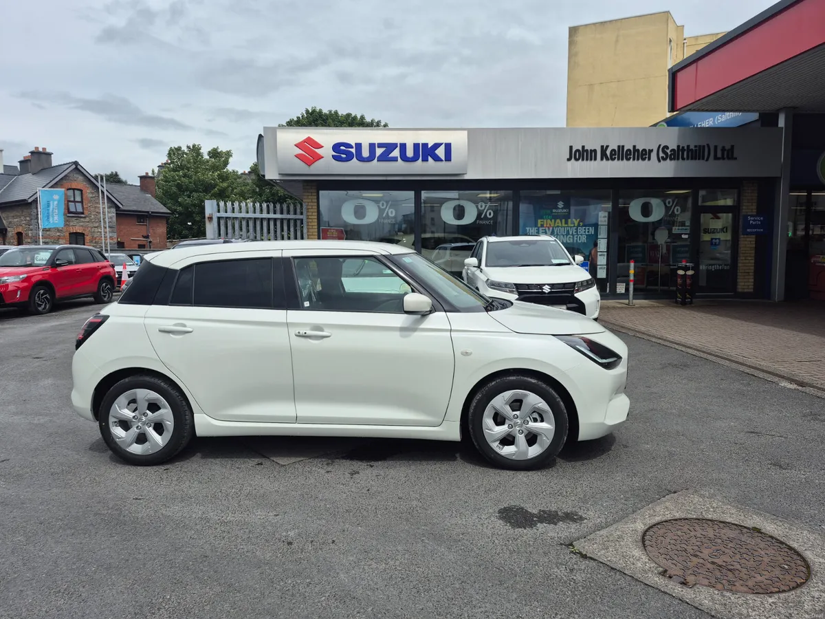 Suzuki Swift  0% Finance - Image 1
