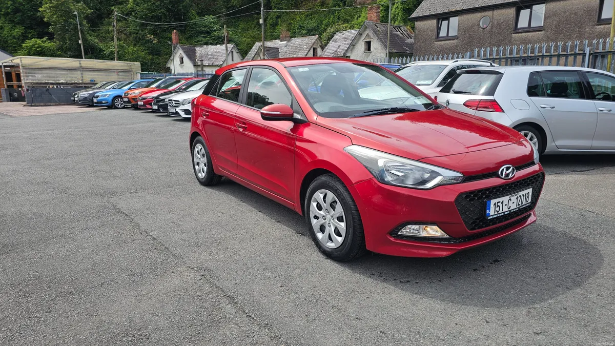 Hyundai i20 2015 1.2 PETROL - Image 2