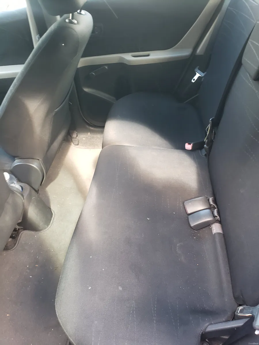 Toyota Yaris 2008 - Image 4