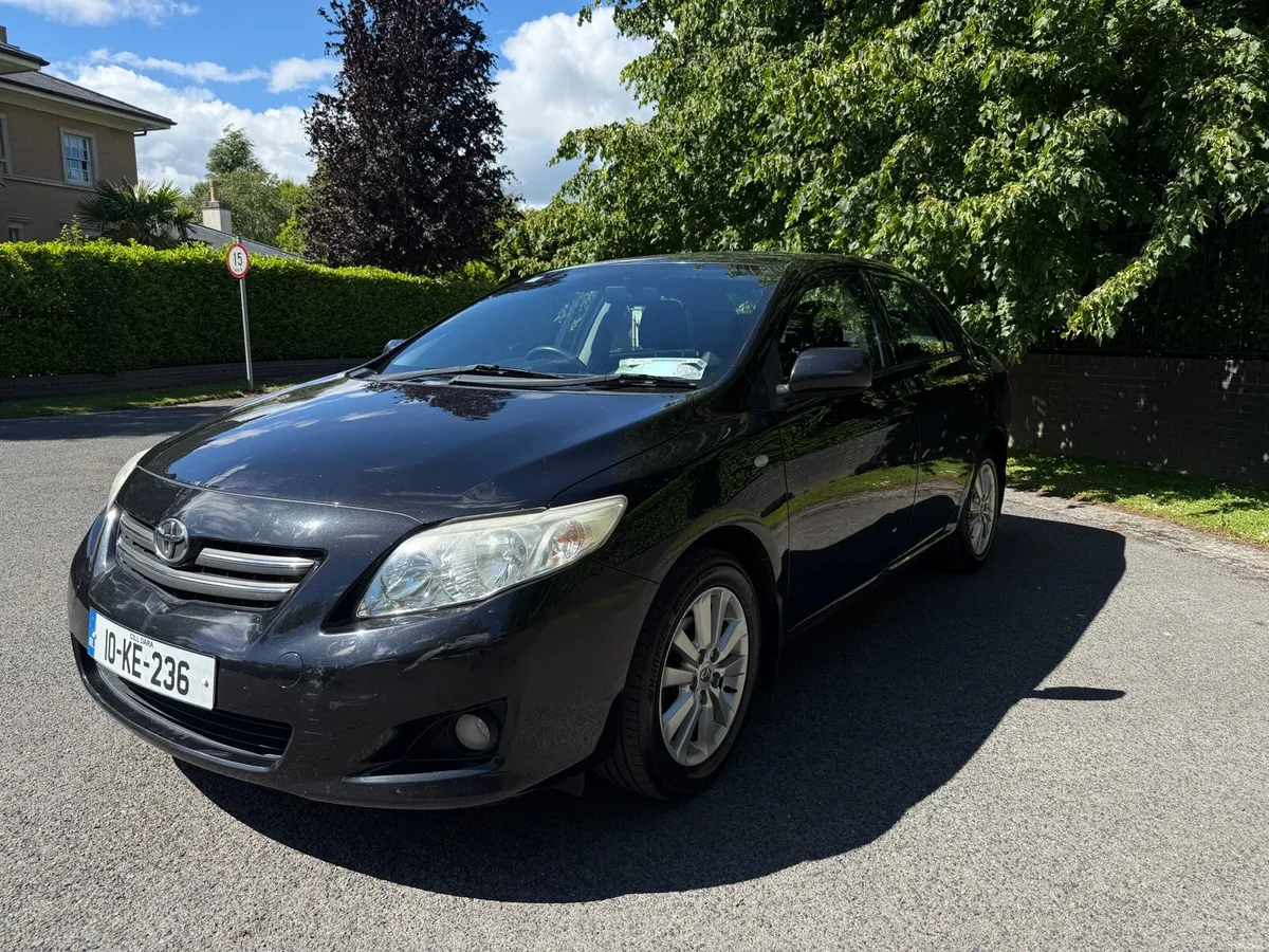 TOYOTA COROLLA 1.4 PETROL 2010 (NEW NCT) - Image 3