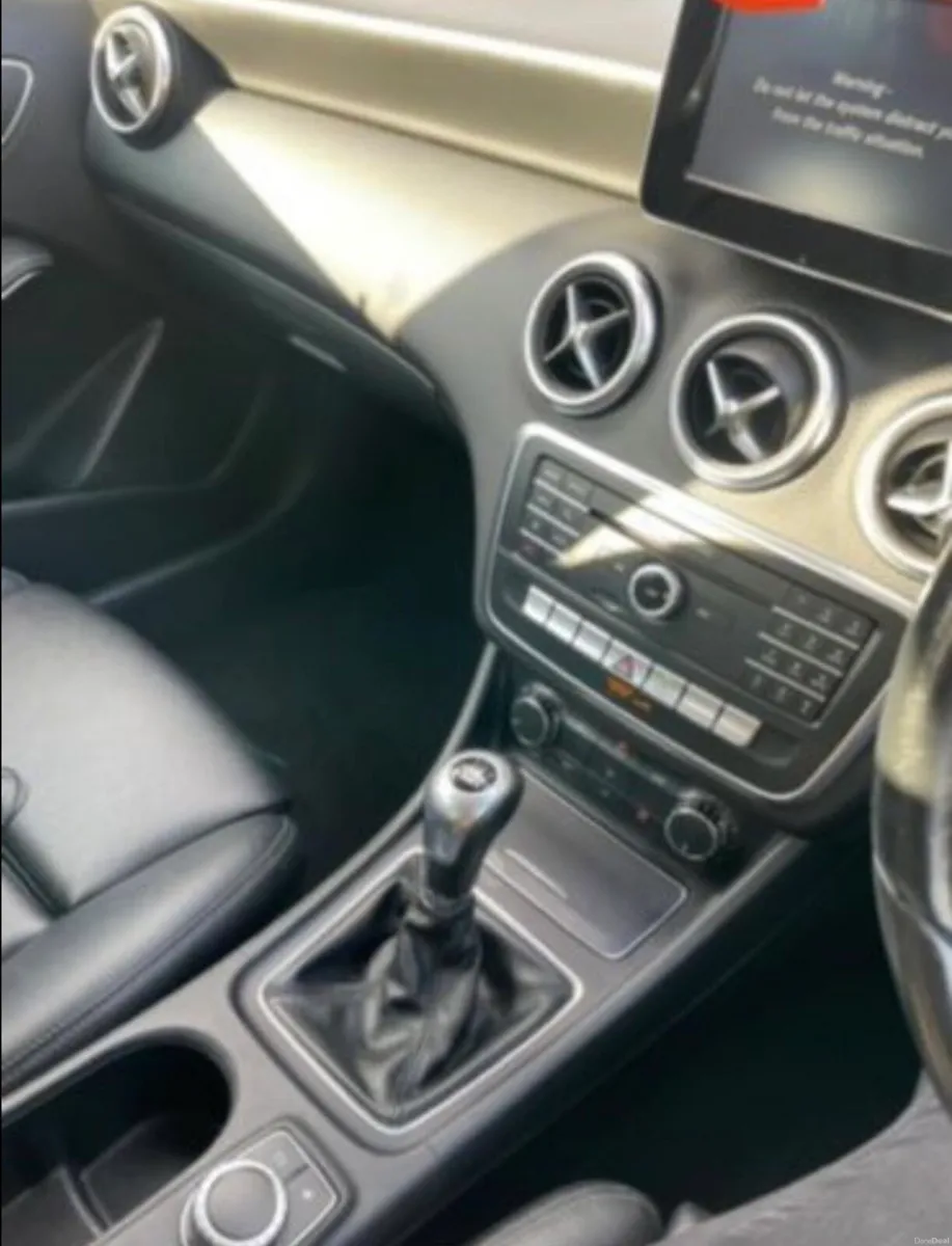 Car - Image 1
