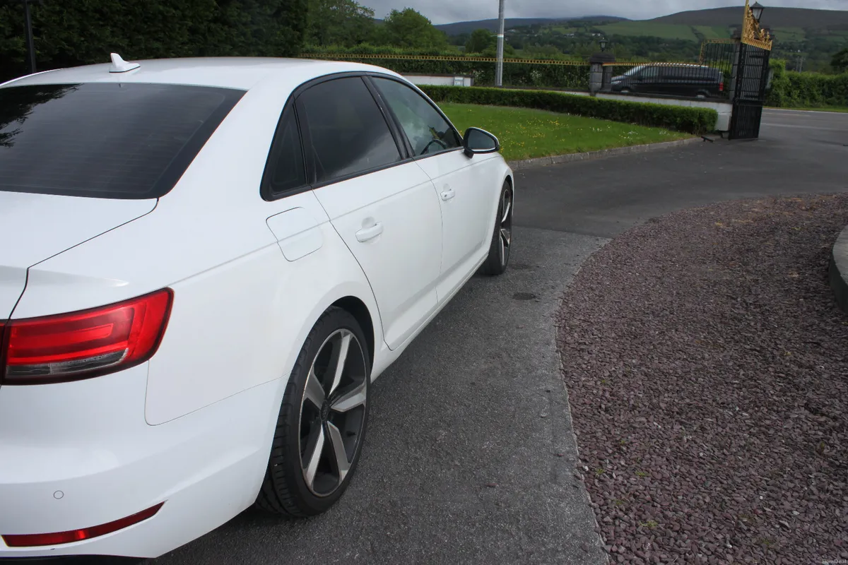 Audi A4 2.0 TDI SE ULTRA,  2018 - Image 3