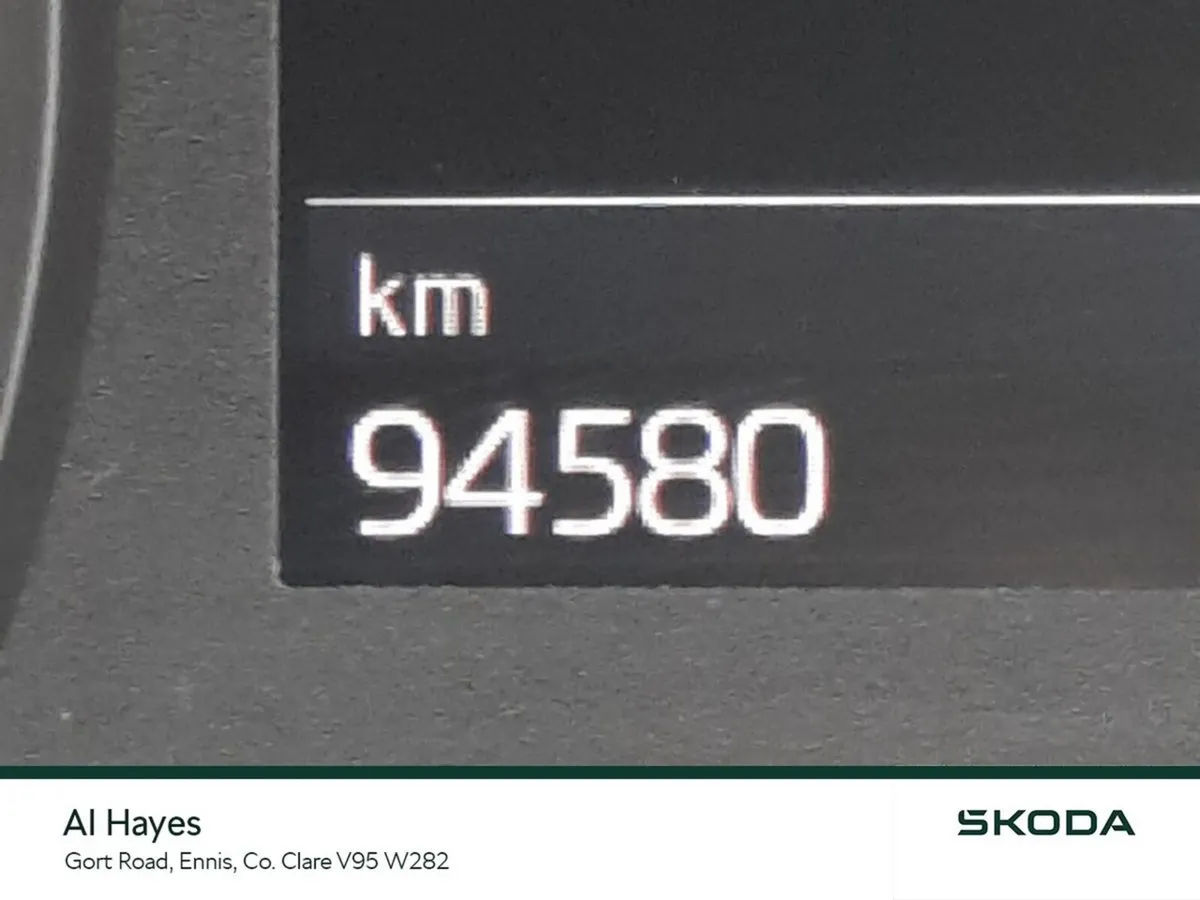Skoda Kodiaq **AMBITION -- AUTOMATIC--7 SEATER**2. - Image 4