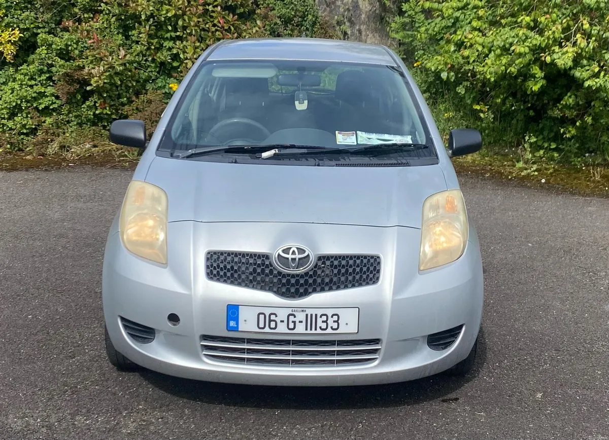 Toyota Yaris - Image 2