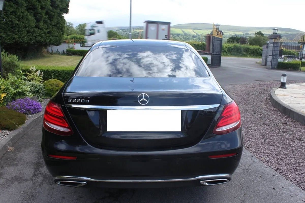 Mercedes E220 D SE AUTO,  2017 - Image 2