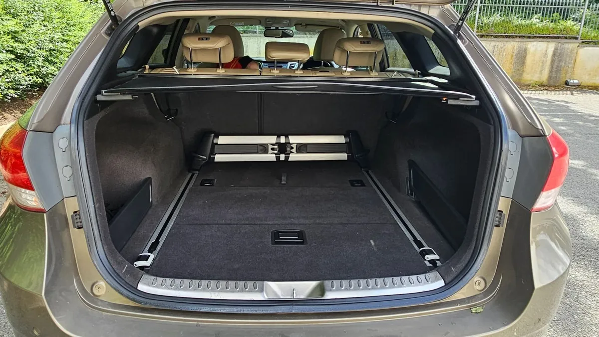 Hyundai i40 estate - Image 4