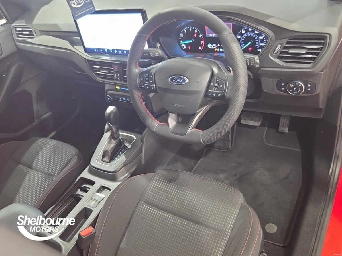 Ford Focus ST-LINE MHEV - Image 4