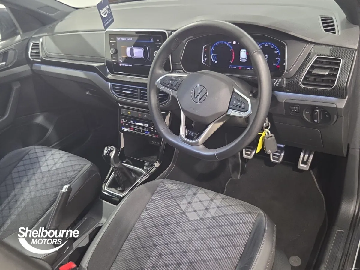 Volkswagen T-cross R-LINE TSI - Image 4