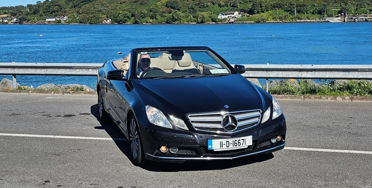 Mercedes-Benz E-Class 2011 Convertible Tiptronic - Image 1