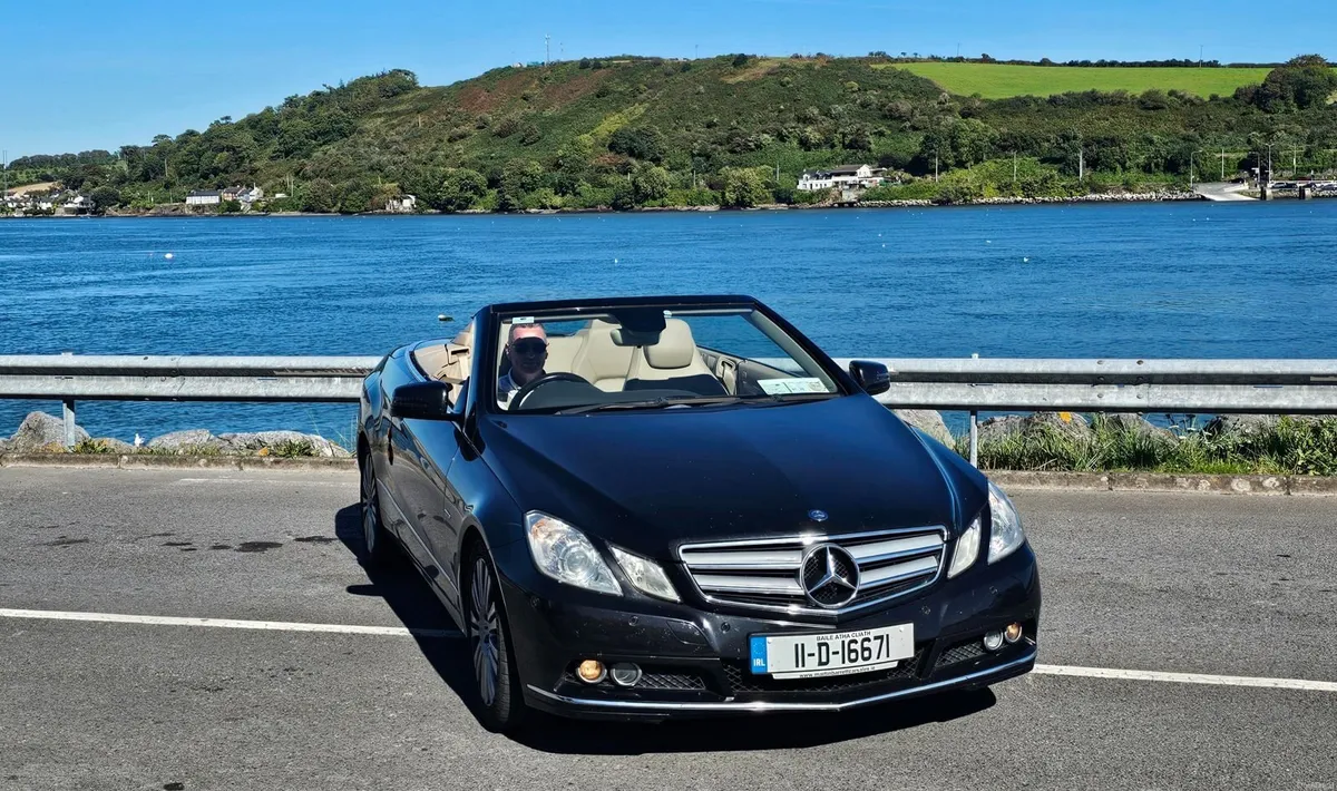 Mercedes-Benz E-Class 2011 Convertible Tiptronic - Image 3