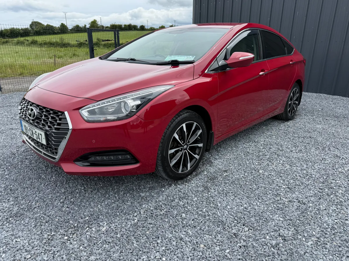 2019 Hyundai i40 1.6 Diesel - Image 2
