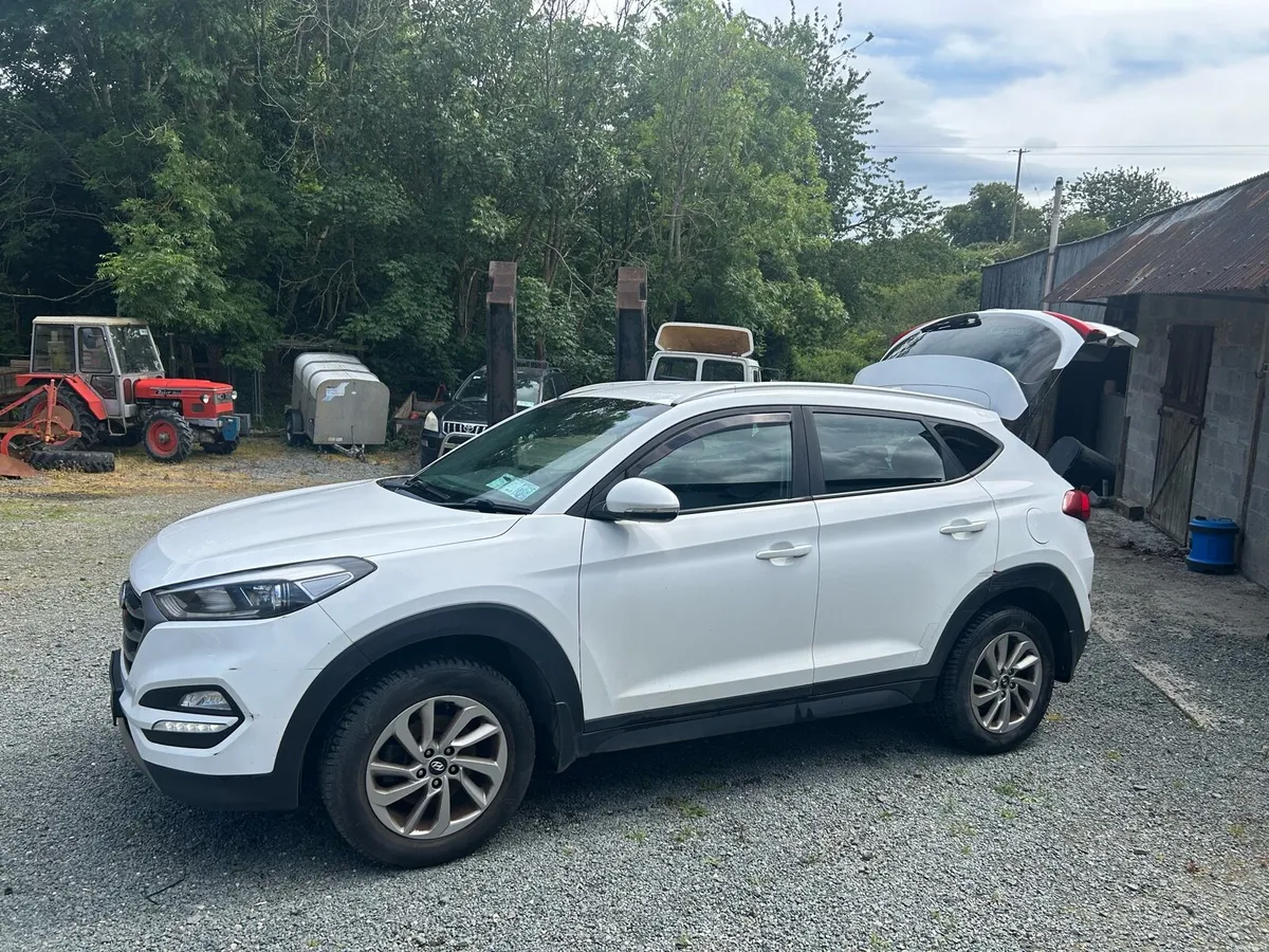 Hyundai Tuscon Executive Model - Image 3