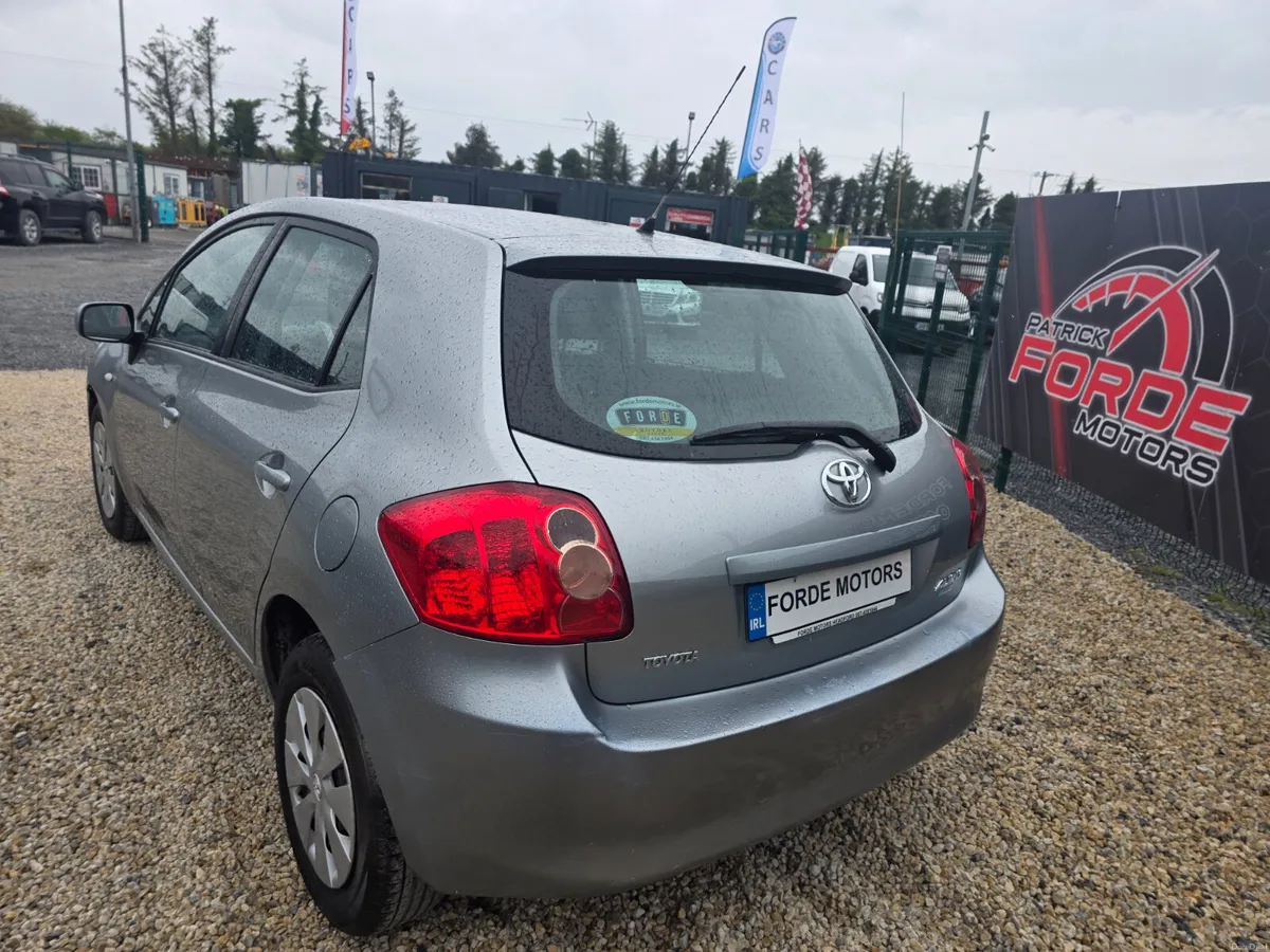 Toyota Auris 2008 - Image 3