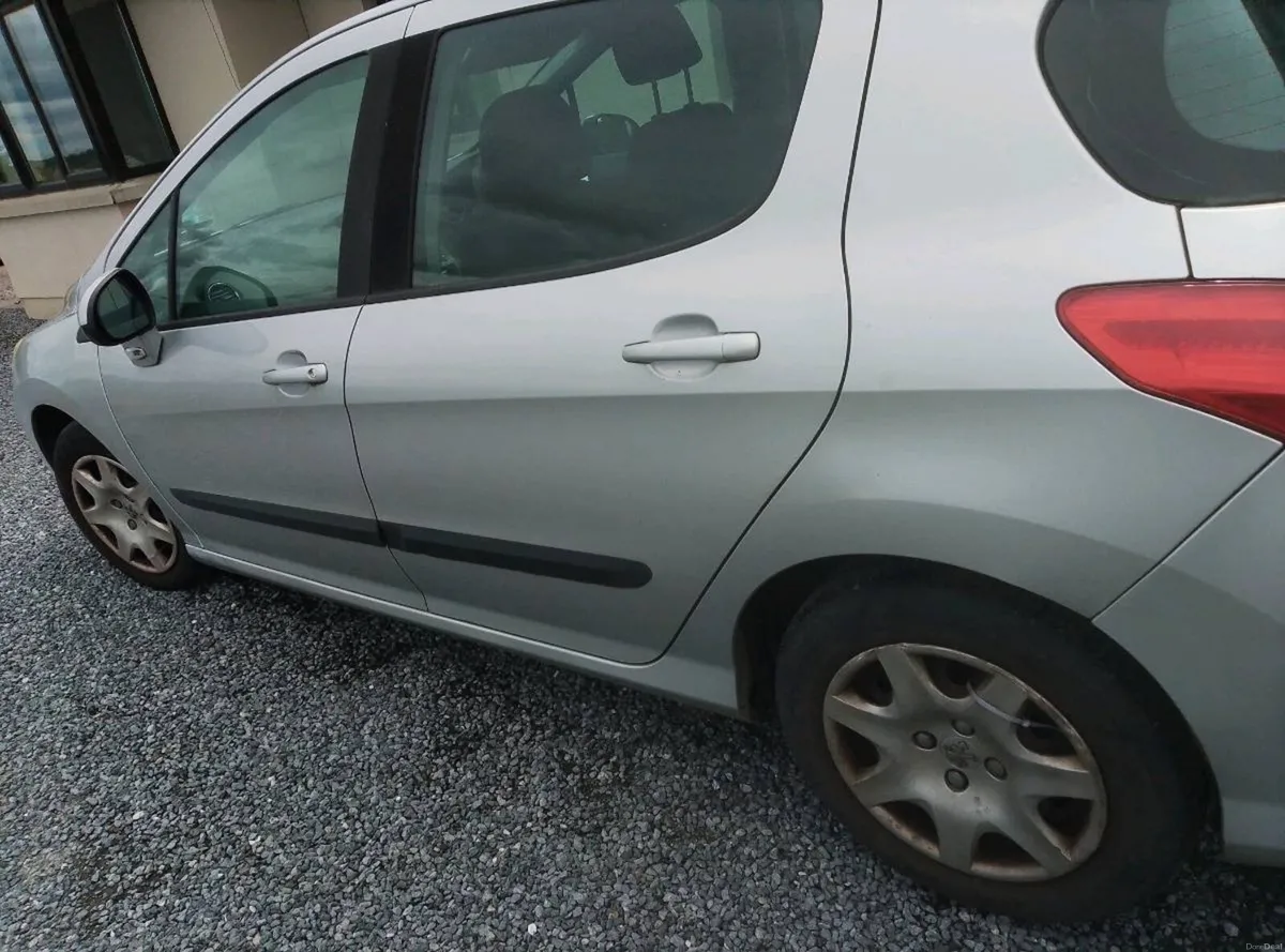 Peugeot 308 diesal - Image 4