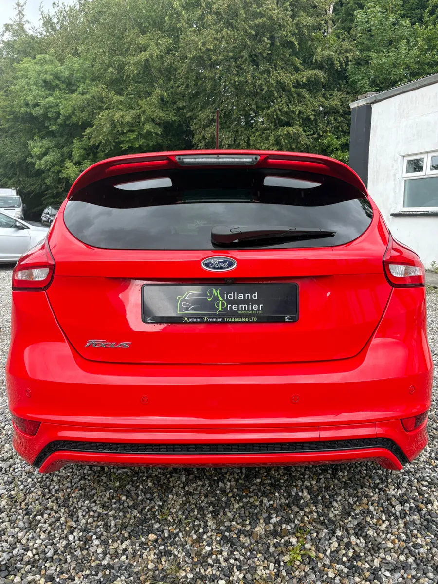 Ford Focus 2018 - Image 6
