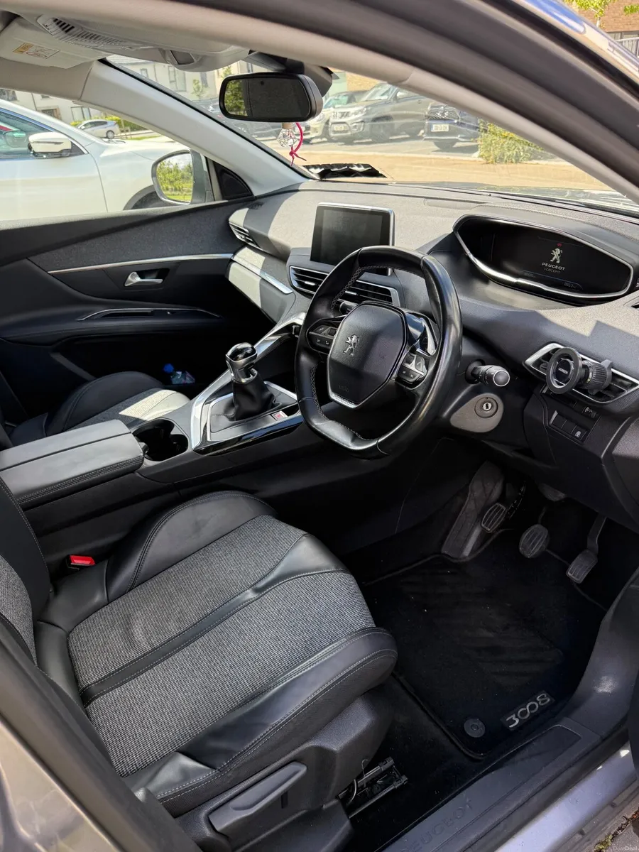 Peugeot 3008 2018 - Image 4