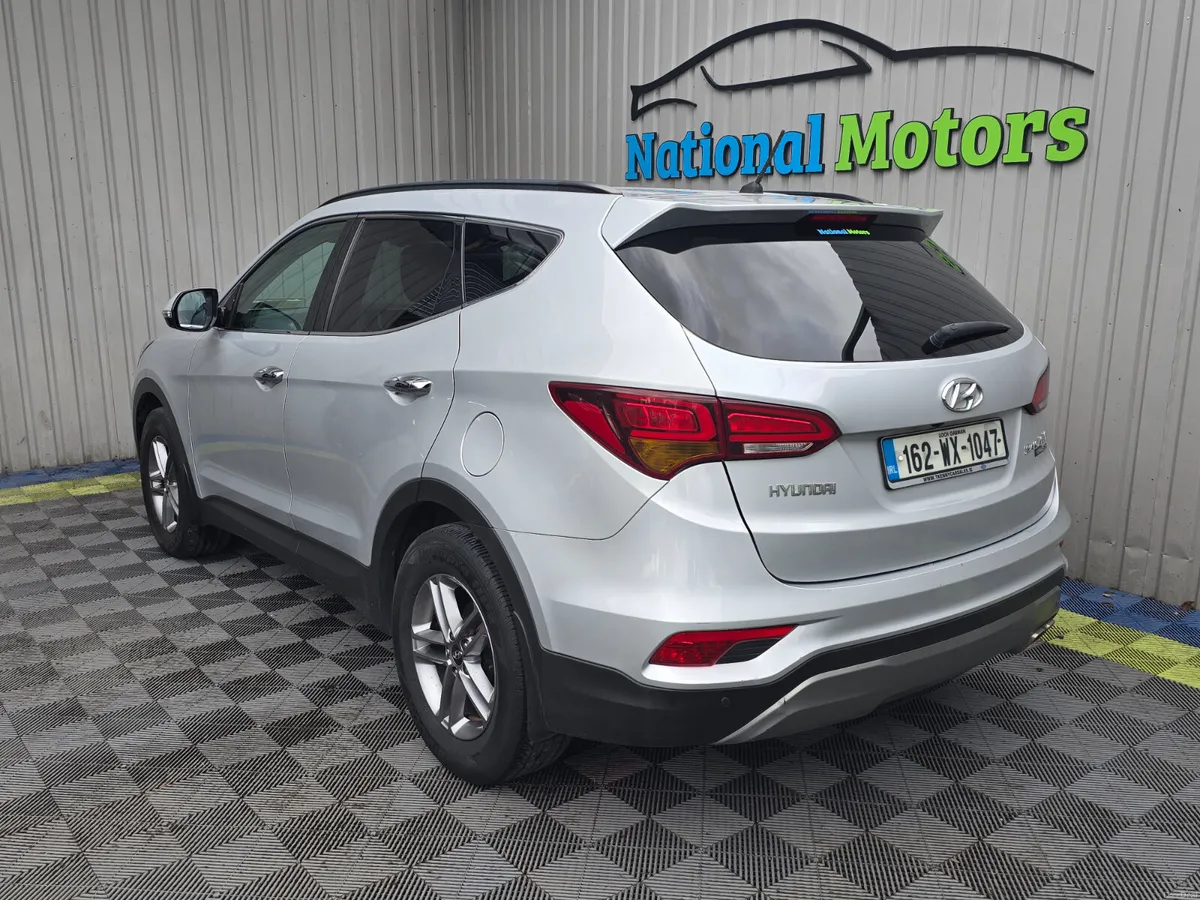 2016 Hyundai Santa Fe 2.2 4WD Executive - Image 5