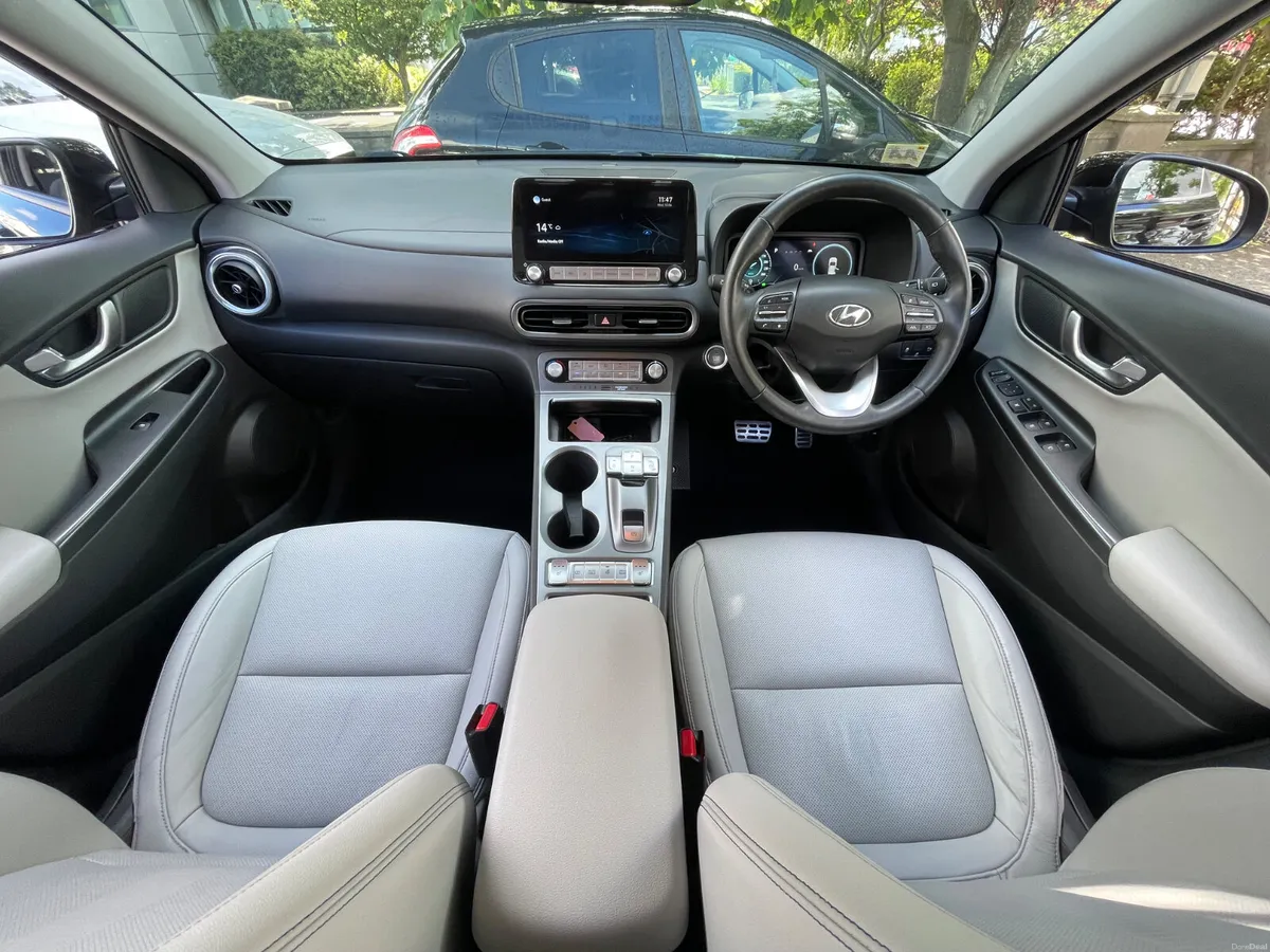 64KWH-PREMIUM SE-LEATHER-APPLE PLAY-120TAX-NEW NCT - Image 3