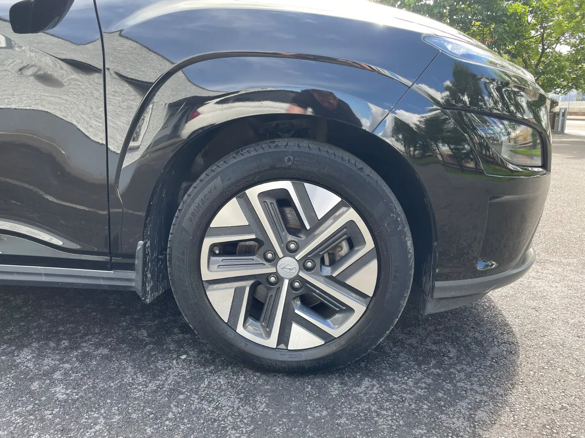 64KWH-PREMIUM SE-LEATHER-APPLE PLAY-120TAX-NEW NCT - Image 2