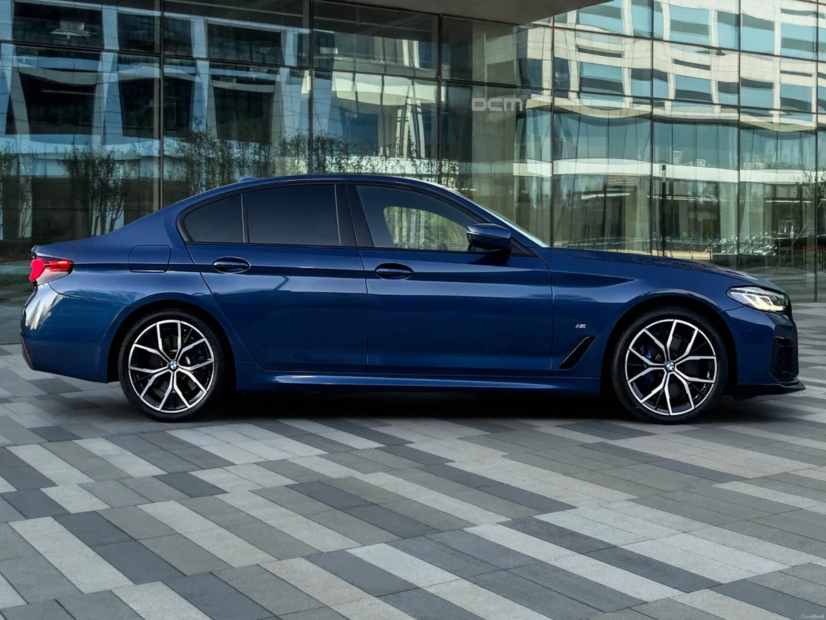 BMW 530e G30 LCI M Sport Joy Plus Edition - Image 5