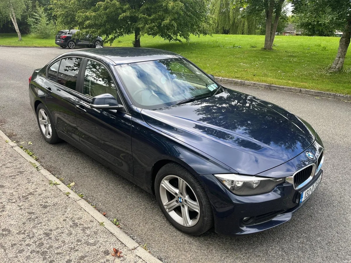 BMW 3-Series 2013 - Image 6