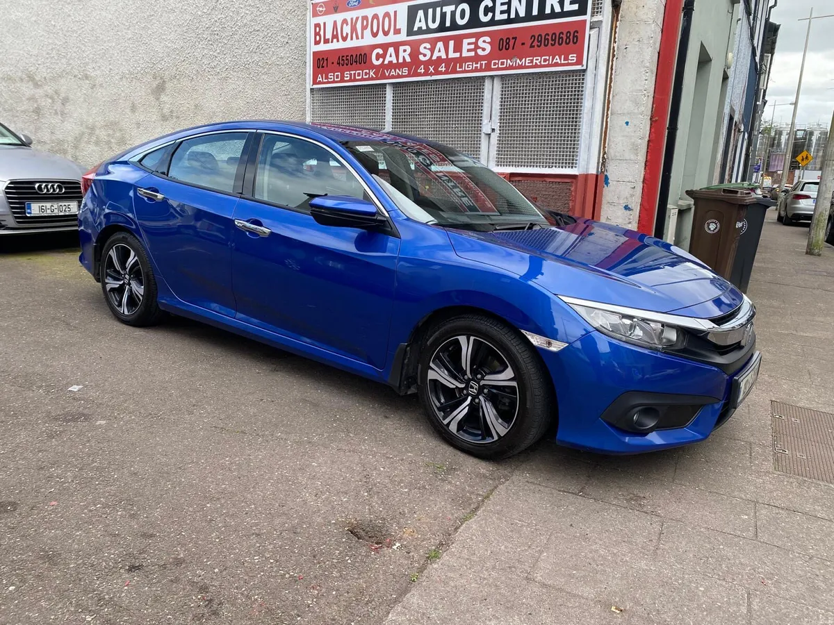 Honda Civic 2019 - Image 4