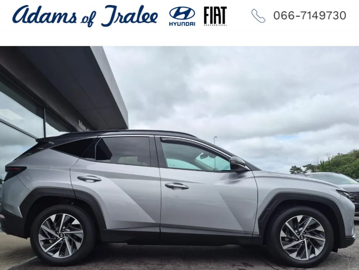 Hyundai Tucson IX35 EXECUTIVE PLUS 2 TONE 5 5DR - Image 2