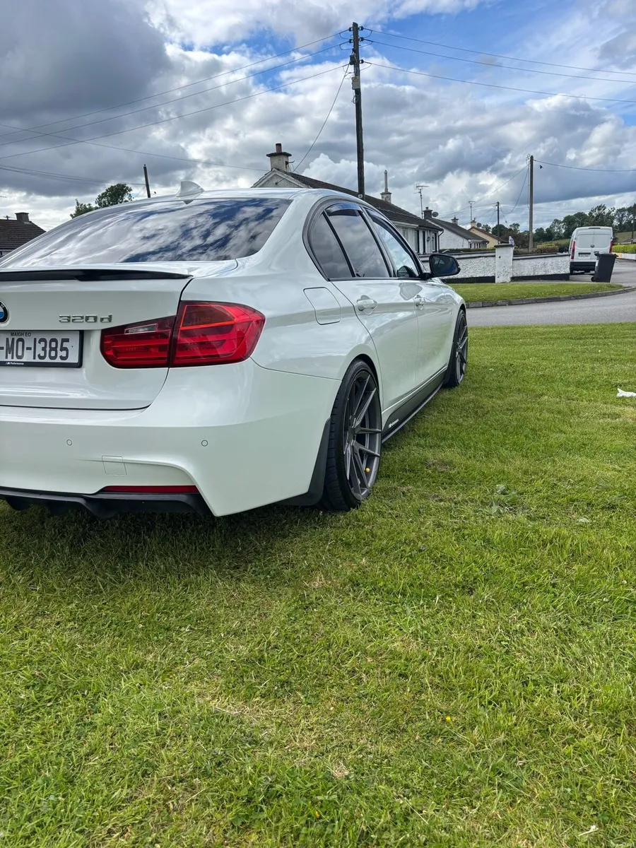 BMW f30 320D - Image 5