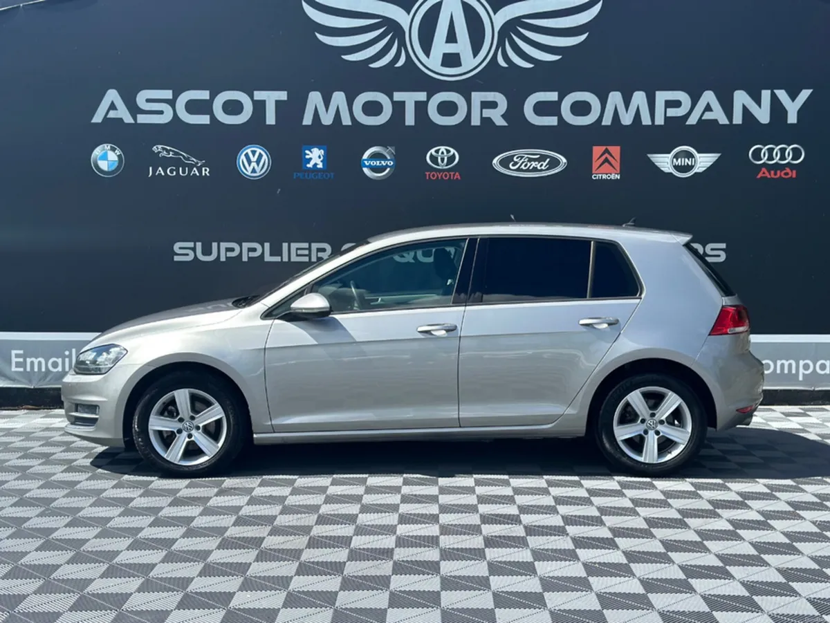 Volkswagen Golf 1.2 TSI Petrol, Auto - Image 4