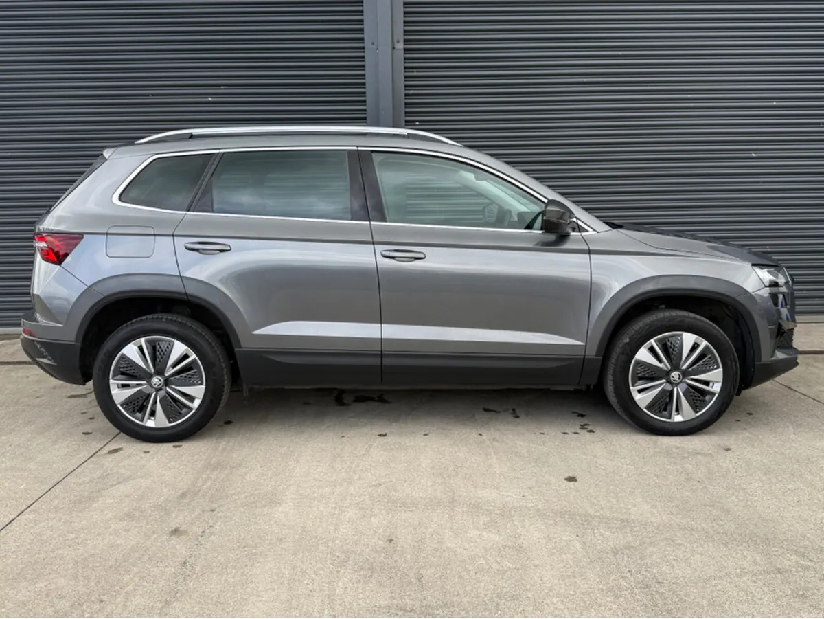 Skoda Karoq AMBITION 2.0 TDI 115HP 5 5DR - Image 3