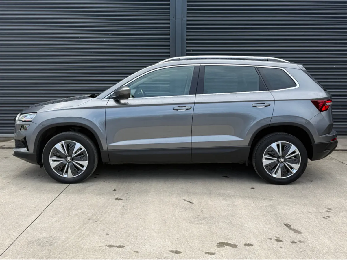 Skoda Karoq AMBITION 2.0 TDI 115HP 5 5DR - Image 4