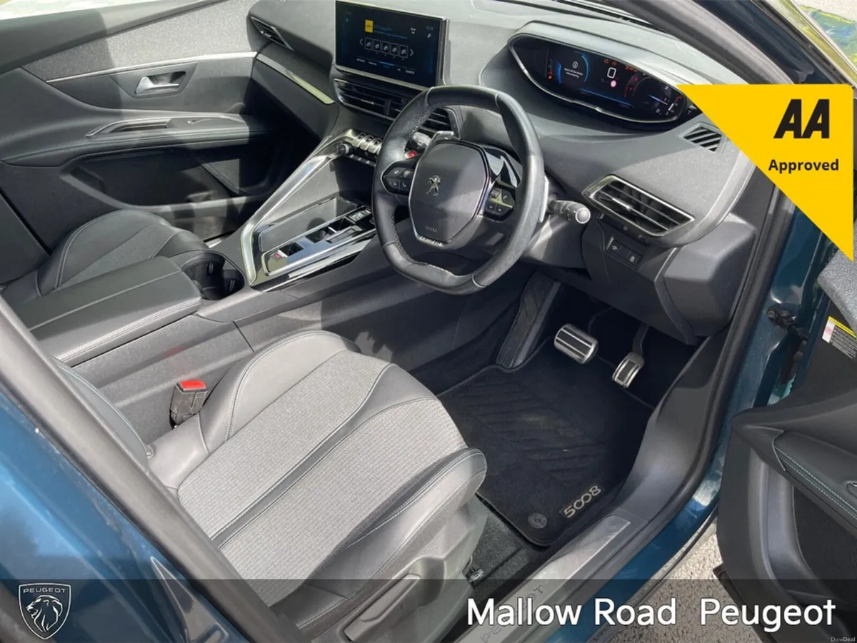 Peugeot 5008 FL ALLURE 1.2 130 AUTO 6. - Image 2