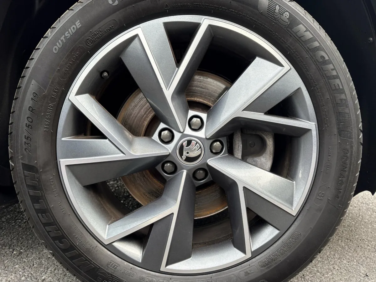 Skoda Kodiaq AUTO SPORTLINE 2.0TDI 150BHP 7 SEAT - Image 5