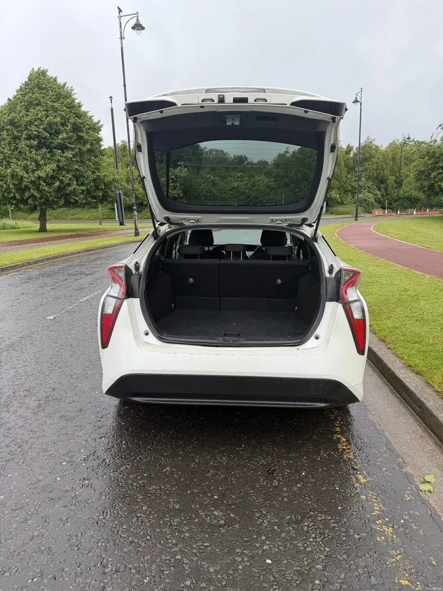 Toyota Prius petrol hybrid new nct - Image 5