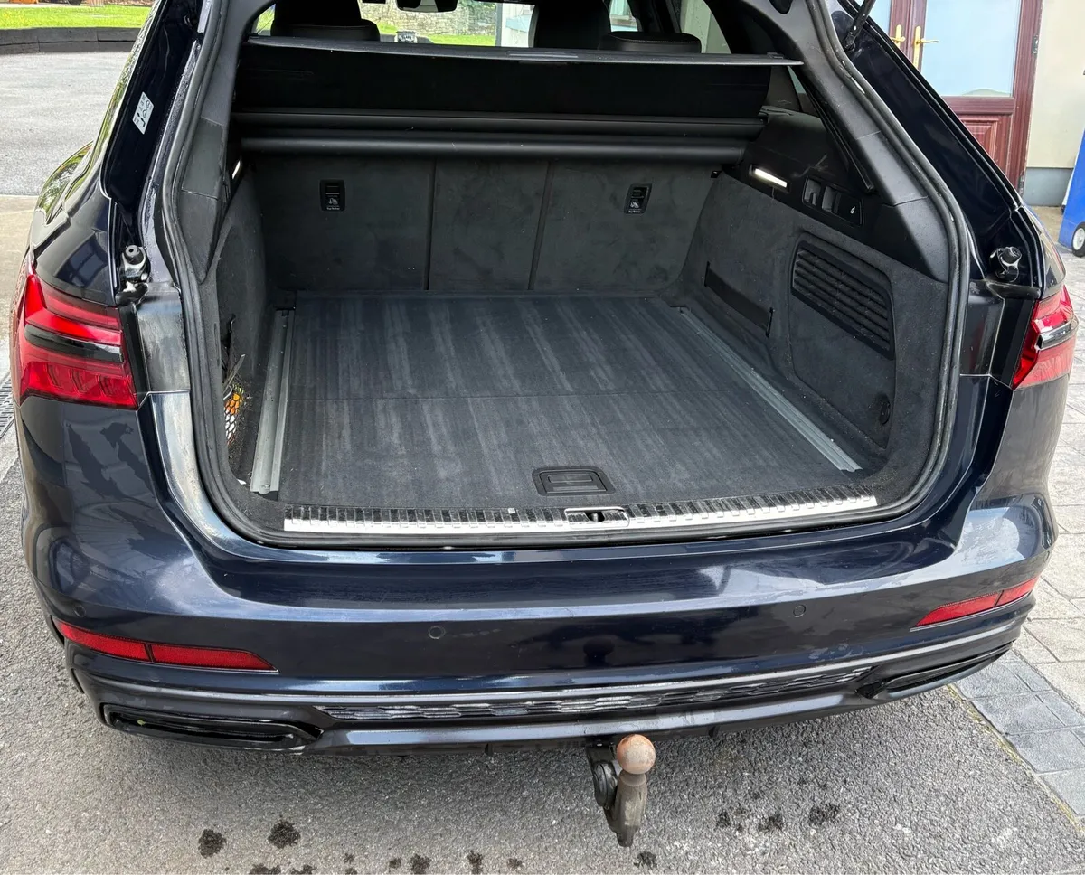 Audi A6 Avant Blk edition 2020 - Image 4