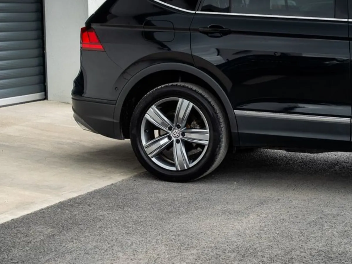 Volkswagen Tiguan Allspace MATCH TDI 4MOTION DSG - Image 4