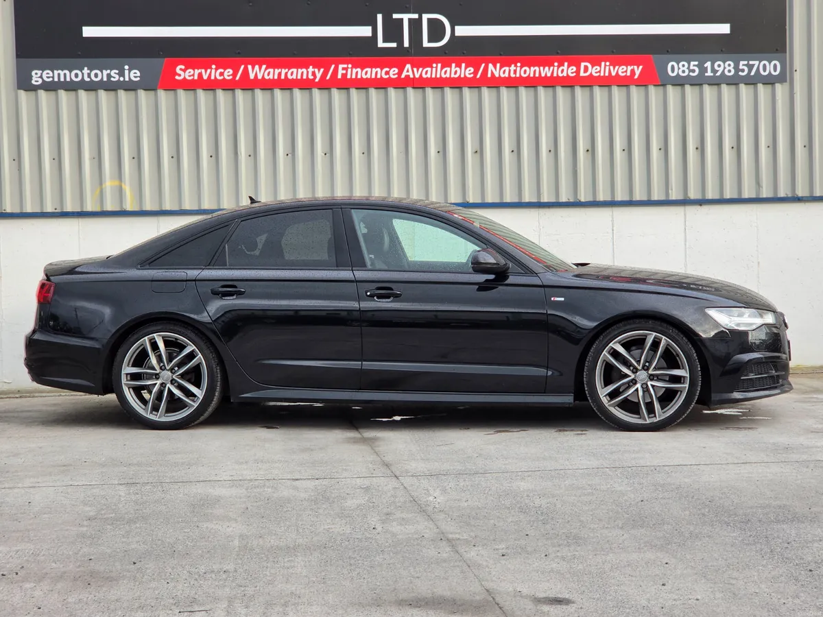 AUDI A6 2018 S-LINE BLACK EDITON ALL THE EXTRAS - Image 4