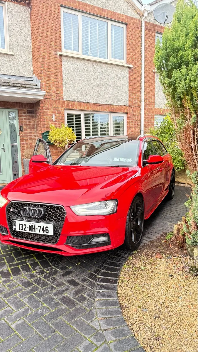Audi A4 Avant S-line 2.0 TDI 2013 - Image 3