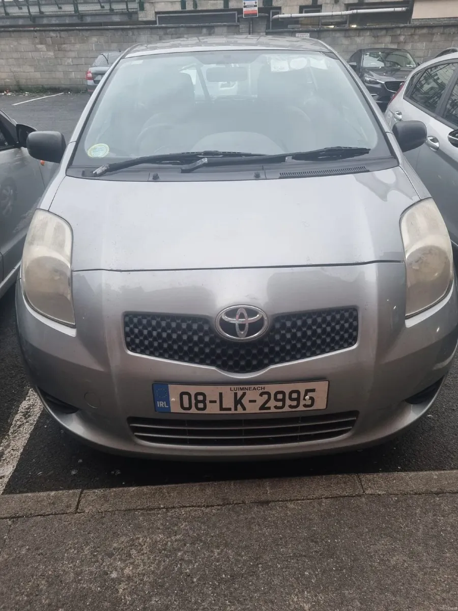 Toyota Yaris 2008 - Image 1